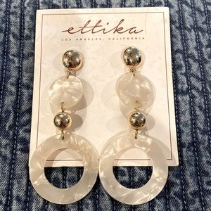 Dangle faux pearl earrings